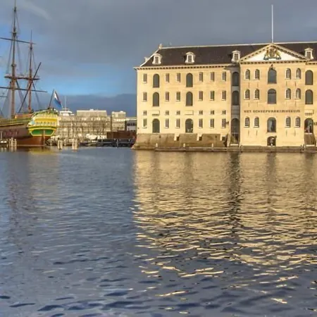 호텔 드 말레무렌 2*